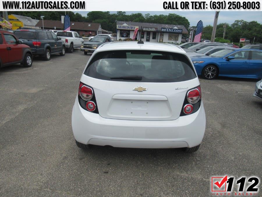 Used Chevrolet Sonic 5dr HB Auto LS 2015 | 112 Auto Sales. Patchogue, New York Used Chevrolet Sonic 5dr HB Auto LS 2015 | 112 Auto Sales. Patchogue, New York