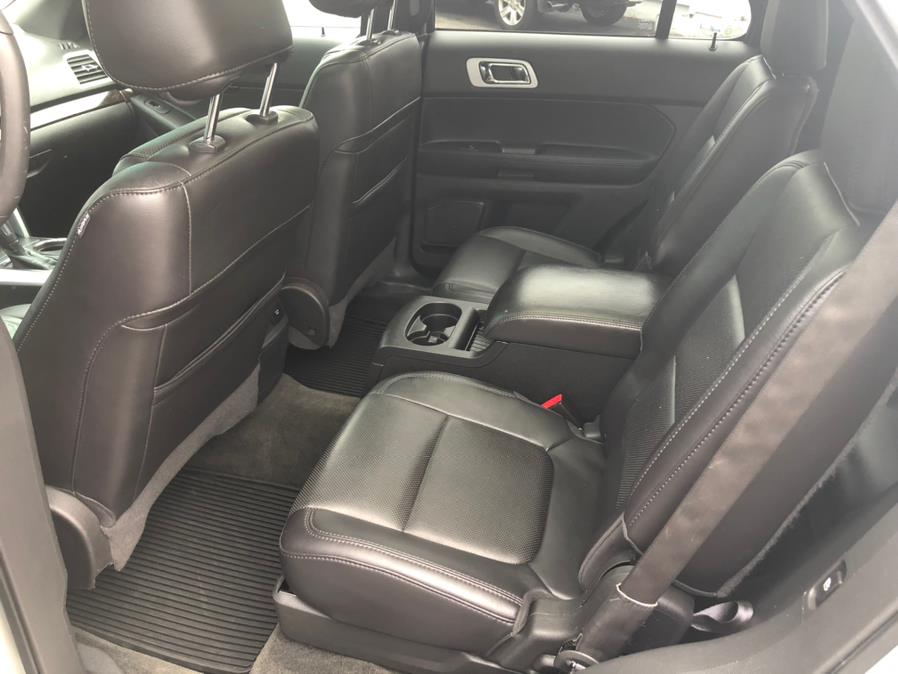 2013 Ford Explorer 4WD 4dr Limited, available for sale in Milford, Connecticut | Chip's Auto Sales Inc. Milford, Connecticut 2013 Ford Explorer 4WD 4dr Limited, available for sale in Milford, Connecticut | Chip's Auto Sales Inc. Milford, Connecticut