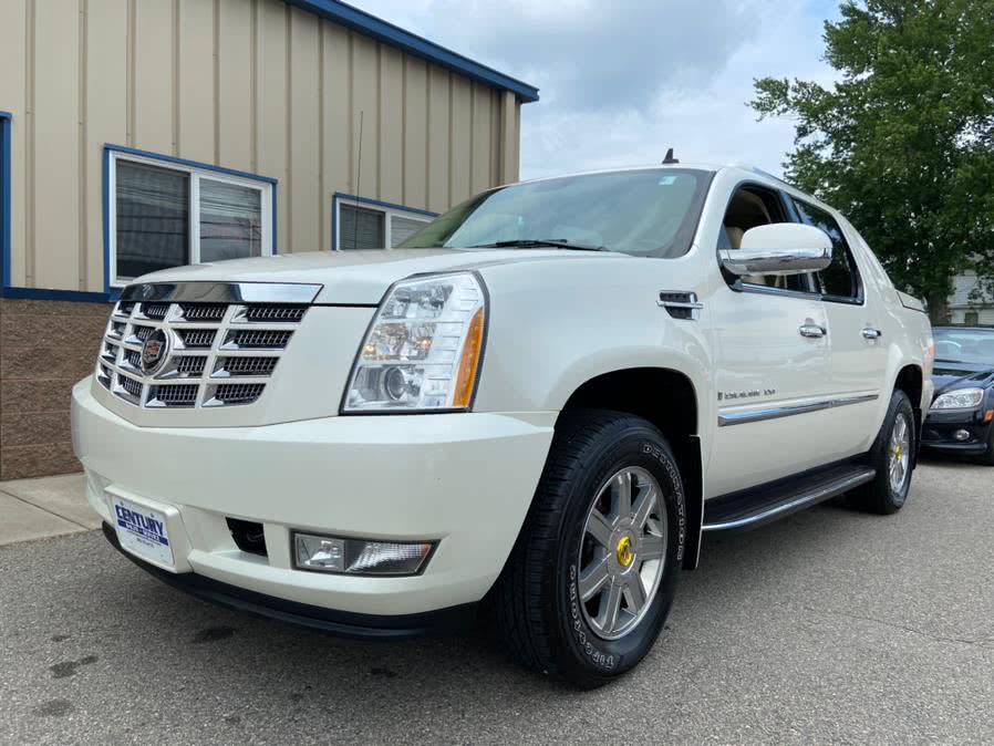 2007 Cadillac Escalade EXT AWD 4dr, available for sale in East Windsor, Connecticut | Century Auto And Truck. East Windsor, Connecticut