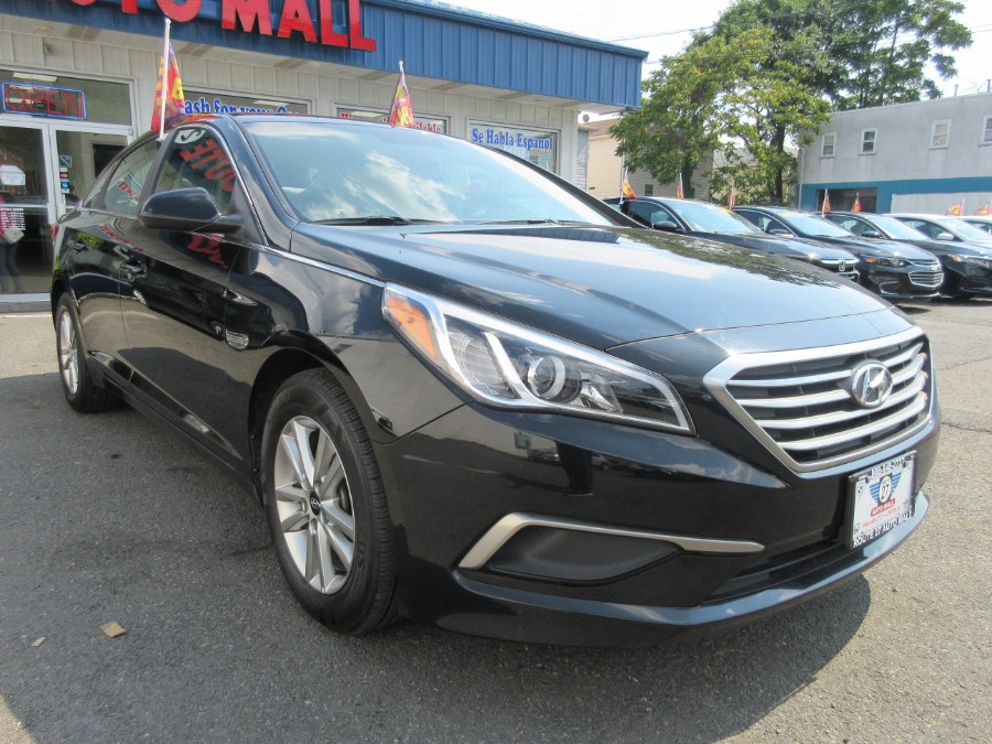 Used Hyundai Sonata 2.4L SE PZEV 2017 | Route 27 Auto Mall. Linden, New Jersey Used Hyundai Sonata 2.4L SE PZEV 2017 | Route 27 Auto Mall. Linden, New Jersey
