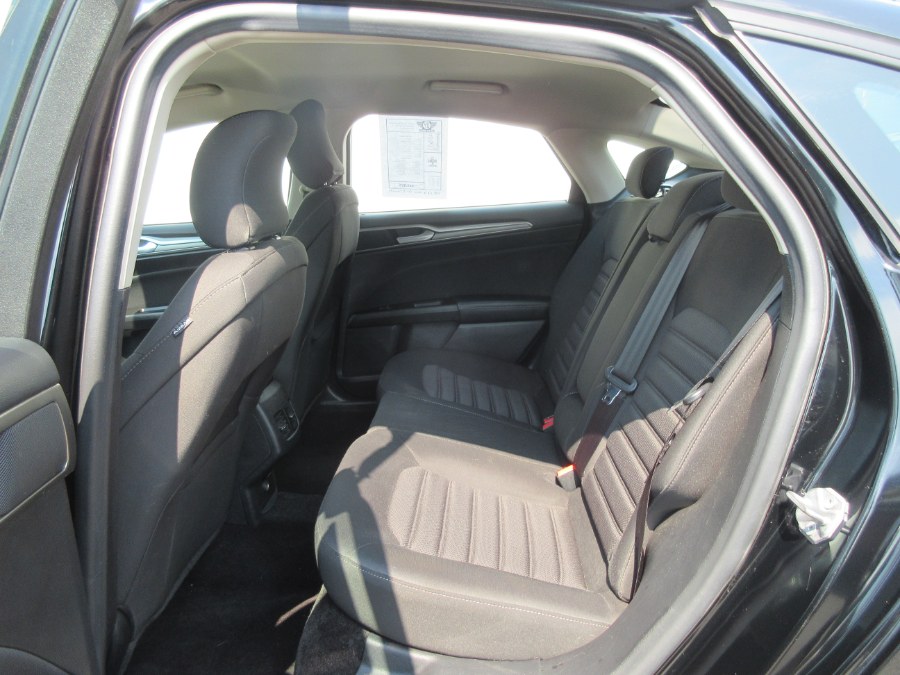 2017 Ford Fusion SE FWD, available for sale in Linden, New Jersey | Route 27 Auto Mall. Linden, New Jersey 2017 Ford Fusion SE FWD, available for sale in Linden, New Jersey | Route 27 Auto Mall. Linden, New Jersey