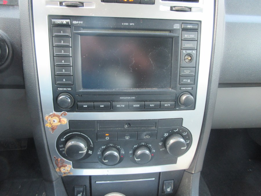 2006 Chrysler 300 4dr Sdn 300C AWD, available for sale in Linden, New Jersey | Route 27 Auto Mall. Linden, New Jersey 2006 Chrysler 300 4dr Sdn 300C AWD, available for sale in Linden, New Jersey | Route 27 Auto Mall. Linden, New Jersey