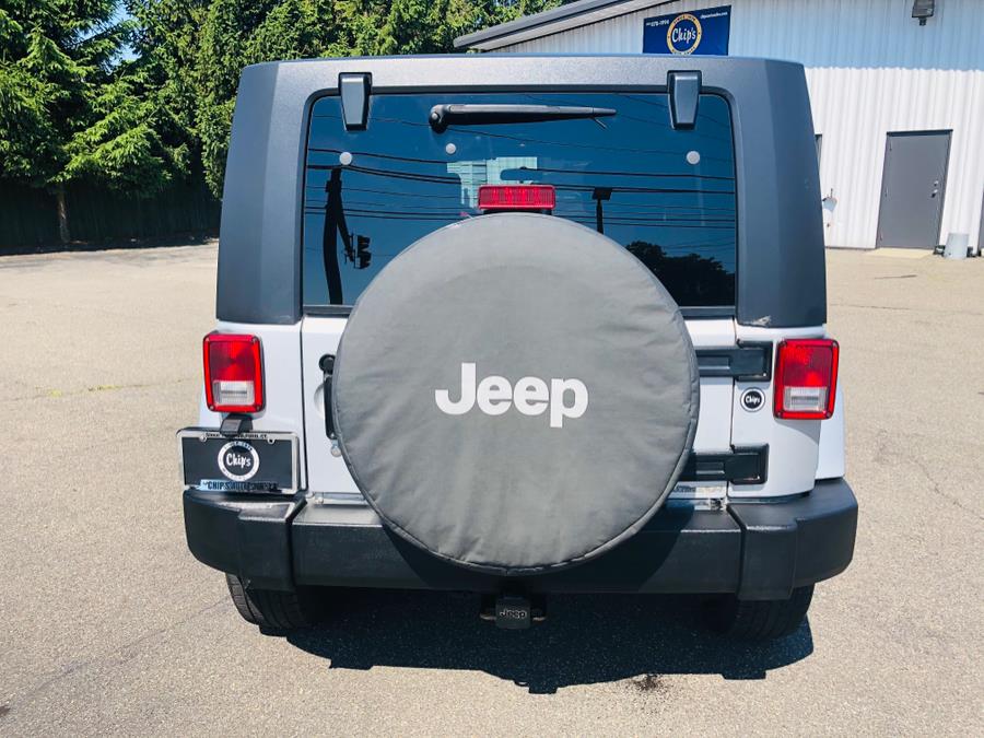 2007 Jeep Wrangler 4WD 4dr Unlimited Sahara, available for sale in Milford, Connecticut | Chip's Auto Sales Inc. Milford, Connecticut 2007 Jeep Wrangler 4WD 4dr Unlimited Sahara, available for sale in Milford, Connecticut | Chip's Auto Sales Inc. Milford, Connecticut