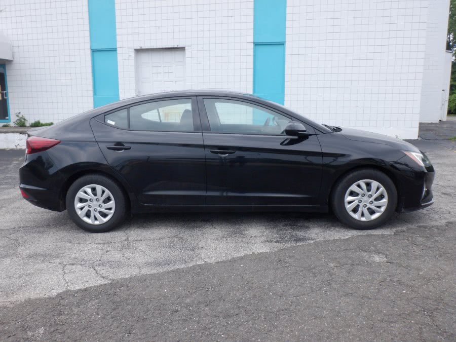 2019 Hyundai Elantra SE Auto, available for sale in Milford, Connecticut | Dealertown Auto Wholesalers. Milford, Connecticut