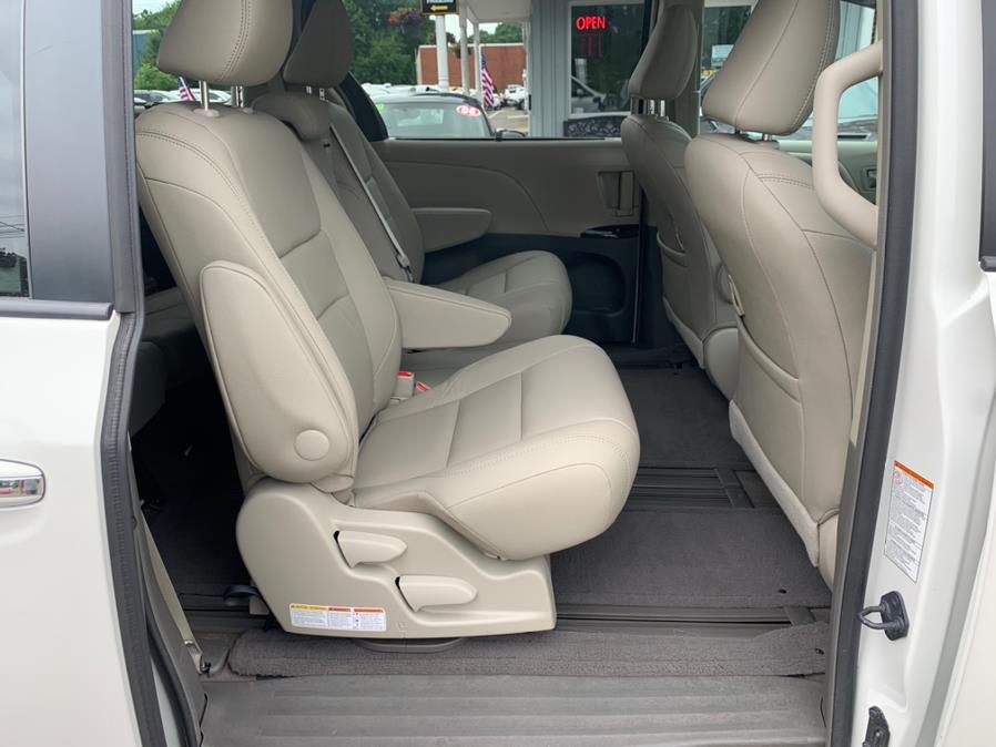2015 Toyota Sienna 5dr 7-Pass Van XLE AAS FWD (Natl), available for sale in South Windsor, Connecticut | Mike And Tony Auto Sales, Inc. South Windsor, Connecticut 2015 Toyota Sienna 5dr 7-Pass Van XLE AAS FWD (Natl), available for sale in South Windsor, Connecticut | Mike And Tony Auto Sales, Inc. South Windsor, Connecticut