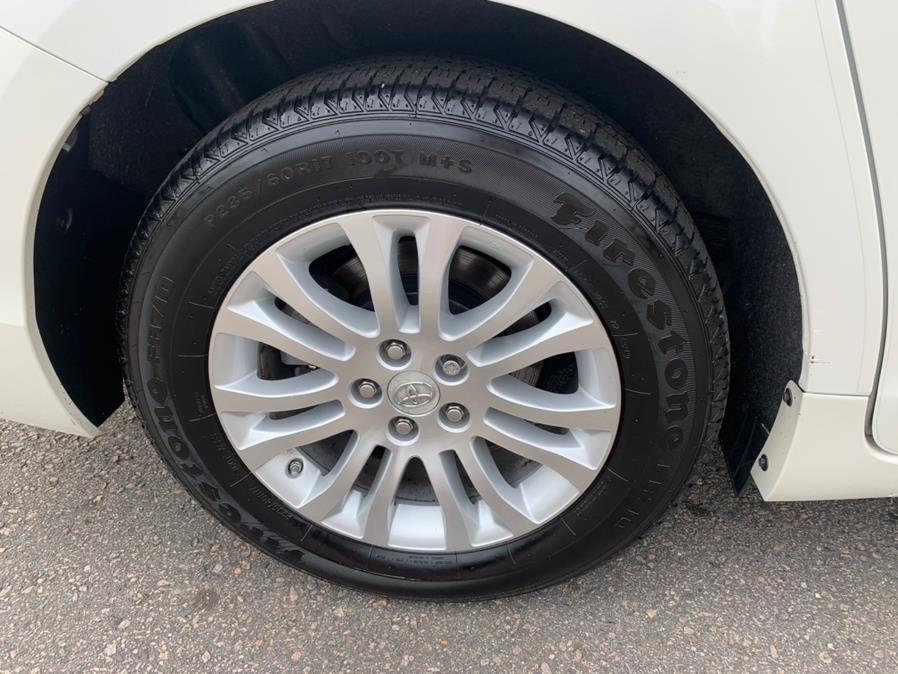 2015 Toyota Sienna 5dr 7-Pass Van XLE AAS FWD (Natl), available for sale in South Windsor, Connecticut | Mike And Tony Auto Sales, Inc. South Windsor, Connecticut 2015 Toyota Sienna 5dr 7-Pass Van XLE AAS FWD (Natl), available for sale in South Windsor, Connecticut | Mike And Tony Auto Sales, Inc. South Windsor, Connecticut