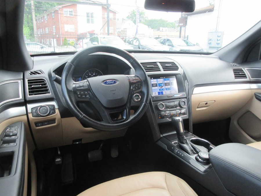 2017 Ford Explorer XLT 4WD, available for sale in Linden, New Jersey | Route 27 Auto Mall. Linden, New Jersey 2017 Ford Explorer XLT 4WD, available for sale in Linden, New Jersey | Route 27 Auto Mall. Linden, New Jersey