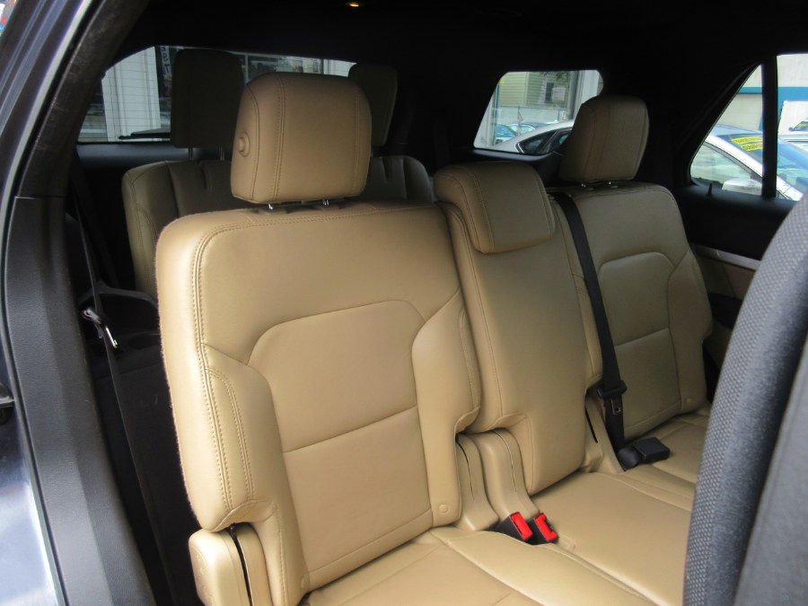 2017 Ford Explorer XLT 4WD, available for sale in Linden, New Jersey | Route 27 Auto Mall. Linden, New Jersey 2017 Ford Explorer XLT 4WD, available for sale in Linden, New Jersey | Route 27 Auto Mall. Linden, New Jersey