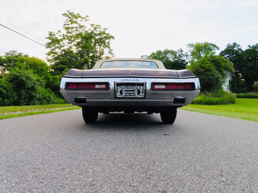 1972 Buick GS350 350ci V8, available for sale in North Salem, New York | Meccanic Shop North Inc. North Salem, New York 1972 Buick GS350 350ci V8, available for sale in North Salem, New York | Meccanic Shop North Inc. North Salem, New York
