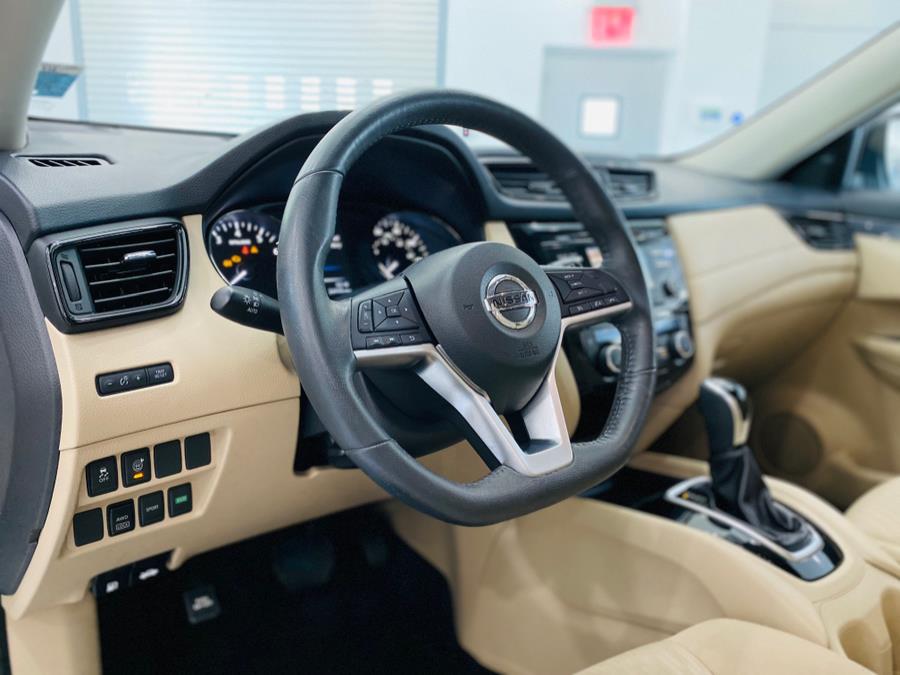 Used Nissan Rogue AWD SV 2017 | Luxury Motor Club. Franklin Square, New York Used Nissan Rogue AWD SV 2017 | Luxury Motor Club. Franklin Square, New York