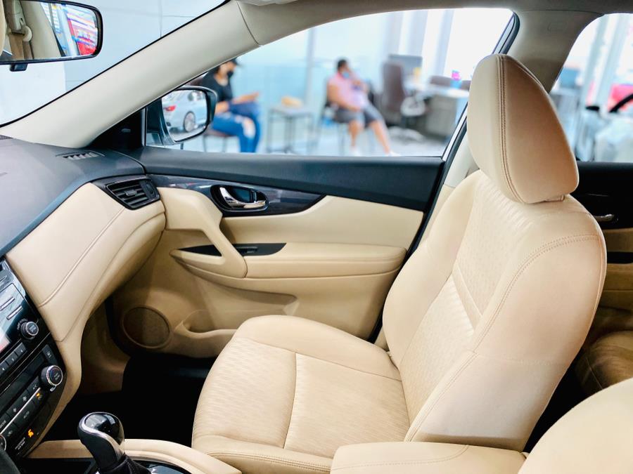Used Nissan Rogue AWD SV 2017 | Luxury Motor Club. Franklin Square, New York Used Nissan Rogue AWD SV 2017 | Luxury Motor Club. Franklin Square, New York