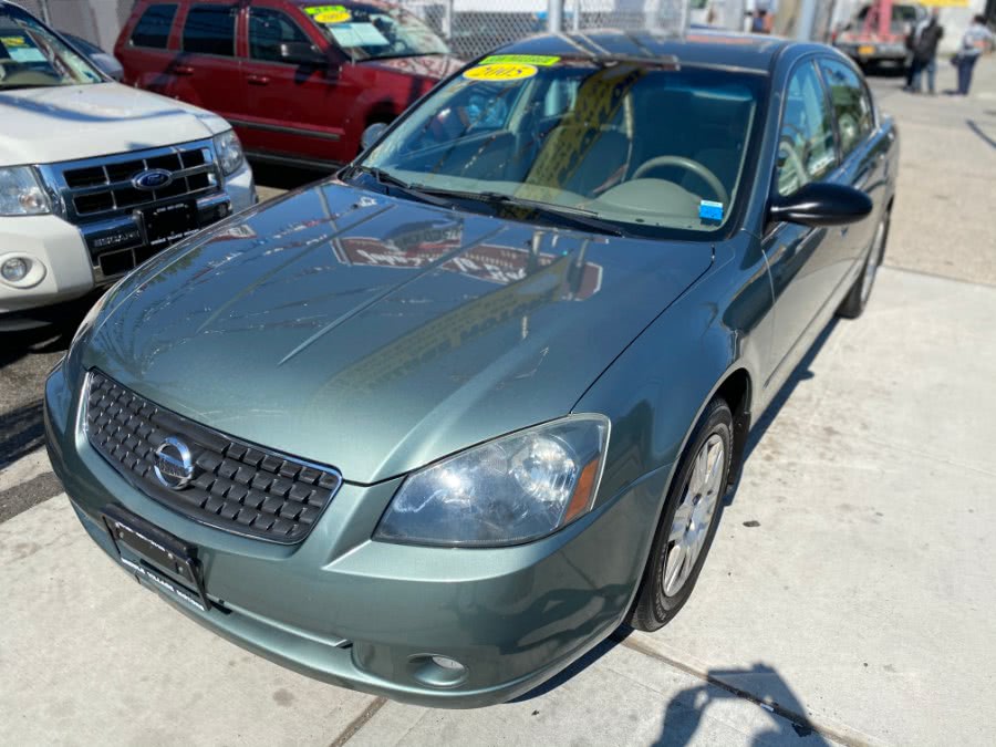 2005 Nissan Altima 4dr Sdn I4 Auto 2.5 S, available for sale in Middle Village, New York | Middle Village Motors . Middle Village, New York