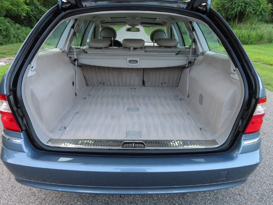 2006 Mercedes-Benz E-Class 4dr Wgn 3.5L 4MATIC AWD, available for sale in North Salem, New York | Meccanic Shop North Inc. North Salem, New York 2006 Mercedes-Benz E-Class 4dr Wgn 3.5L 4MATIC AWD, available for sale in North Salem, New York | Meccanic Shop North Inc. North Salem, New York