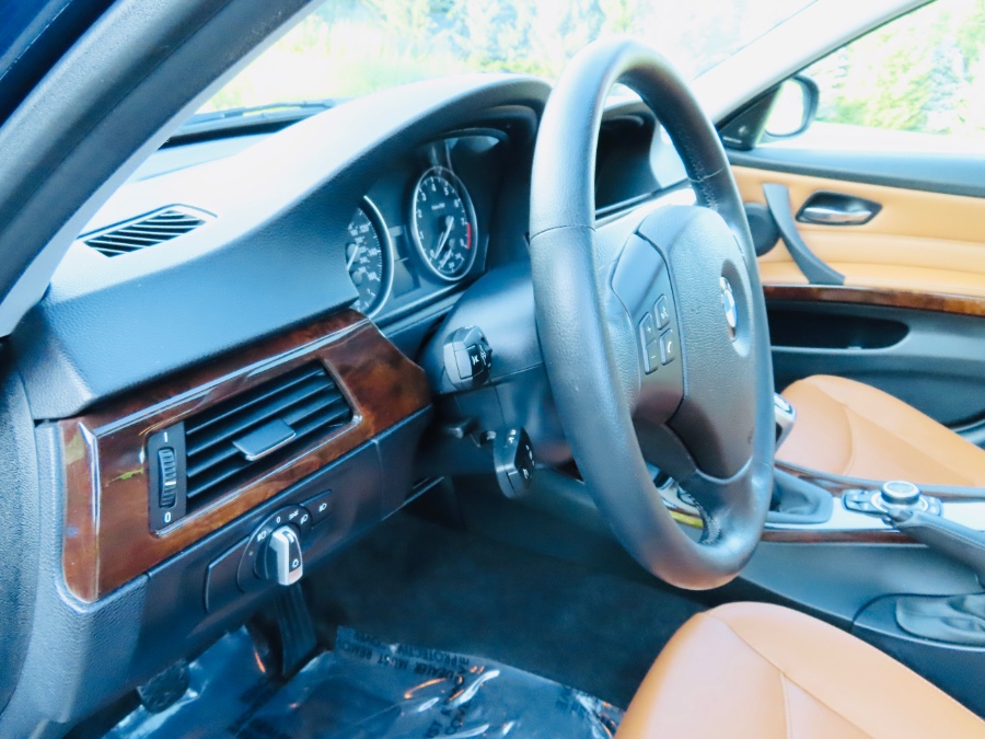 2011 BMW 3 Series 4dr Sdn 335i xDrive AWD, available for sale in North Salem, New York | Meccanic Shop North Inc. North Salem, New York 2011 BMW 3 Series 4dr Sdn 335i xDrive AWD, available for sale in North Salem, New York | Meccanic Shop North Inc. North Salem, New York