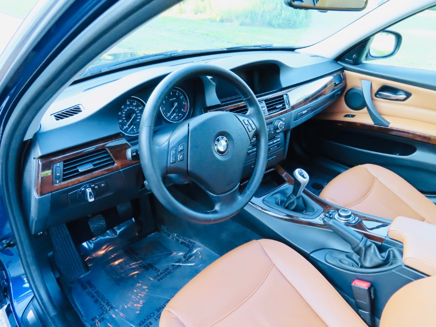 2011 BMW 3 Series 4dr Sdn 335i xDrive AWD, available for sale in North Salem, New York | Meccanic Shop North Inc. North Salem, New York 2011 BMW 3 Series 4dr Sdn 335i xDrive AWD, available for sale in North Salem, New York | Meccanic Shop North Inc. North Salem, New York
