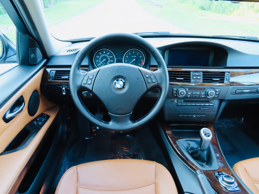 2011 BMW 3 Series 4dr Sdn 335i xDrive AWD, available for sale in North Salem, New York | Meccanic Shop North Inc. North Salem, New York 2011 BMW 3 Series 4dr Sdn 335i xDrive AWD, available for sale in North Salem, New York | Meccanic Shop North Inc. North Salem, New York