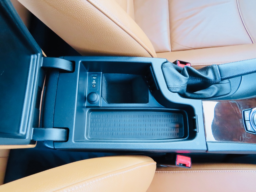 2011 BMW 3 Series 4dr Sdn 335i xDrive AWD, available for sale in North Salem, New York | Meccanic Shop North Inc. North Salem, New York 2011 BMW 3 Series 4dr Sdn 335i xDrive AWD, available for sale in North Salem, New York | Meccanic Shop North Inc. North Salem, New York