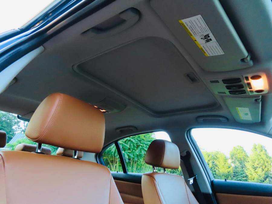 2011 BMW 3 Series 4dr Sdn 335i xDrive AWD, available for sale in North Salem, New York | Meccanic Shop North Inc. North Salem, New York 2011 BMW 3 Series 4dr Sdn 335i xDrive AWD, available for sale in North Salem, New York | Meccanic Shop North Inc. North Salem, New York