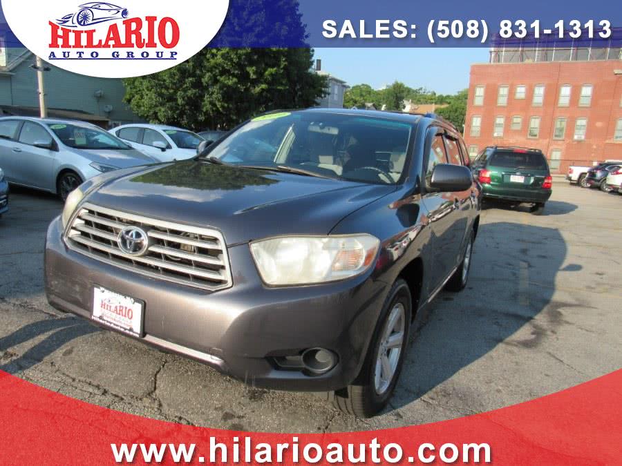 2009 Toyota Highlander 4WD 4dr V6  Base, available for sale in Worcester, Massachusetts | Hilario's Auto Sales Inc.. Worcester, Massachusetts