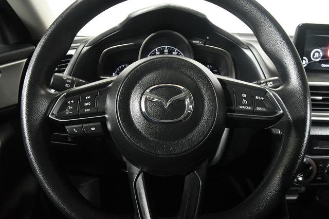 The 2017 Mazda MAZDA3 5-Door Sport