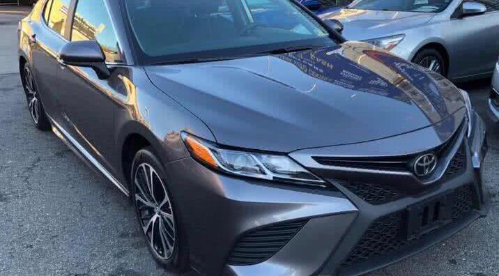 2018 Toyota Camry SE Auto (Natl), available for sale in Jamaica, New York | Gateway Car Dealer Inc. Jamaica, New York