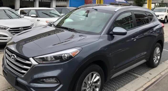 2018 Hyundai Tucson SEL AWD, available for sale in Jamaica, New York | Gateway Car Dealer Inc. Jamaica, New York