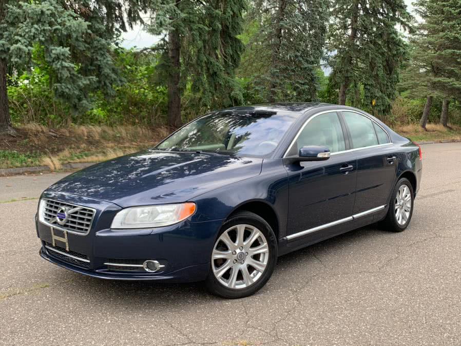 2011 Volvo S80 4dr Sdn 3.2L FWD w/Moonroof, available for sale in Waterbury, Connecticut | Platinum Auto Care. Waterbury, Connecticut