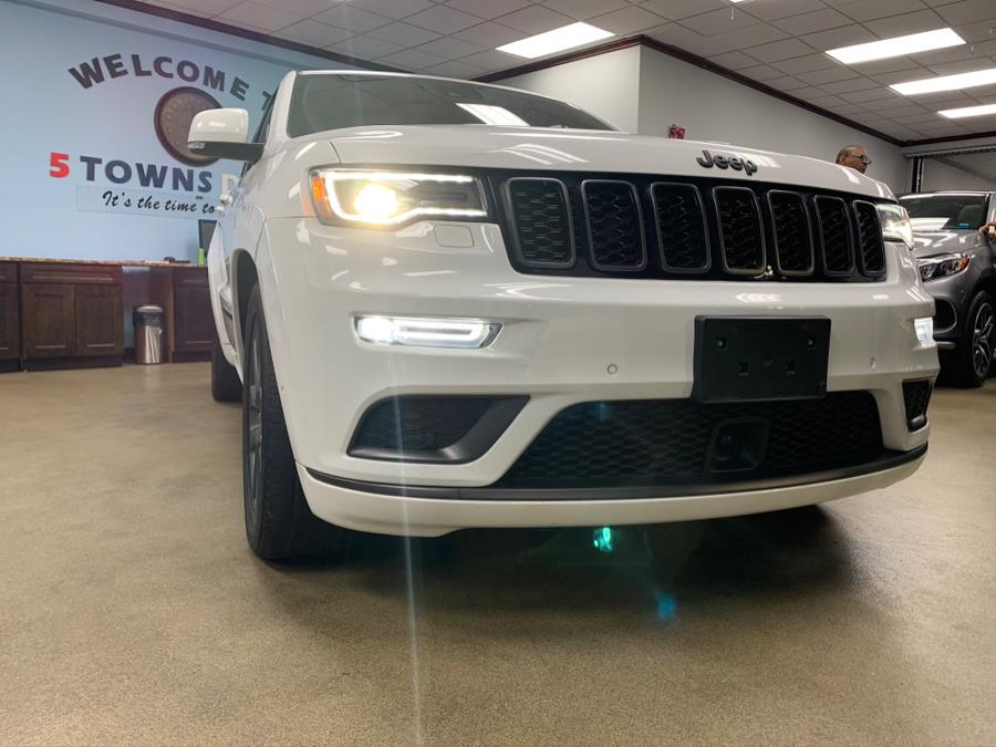 2018 Jeep Grand Cherokee High Altitude 4x4, available for sale in Inwood, New York | 5 Towns Drive. Inwood, New York 2018 Jeep Grand Cherokee High Altitude 4x4, available for sale in Inwood, New York | 5 Towns Drive. Inwood, New York