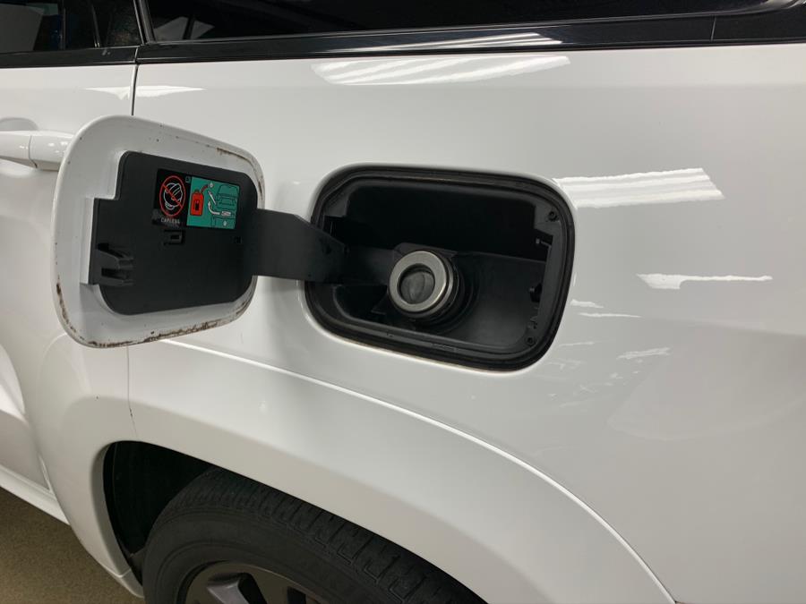 2018 Jeep Grand Cherokee High Altitude 4x4, available for sale in Inwood, New York | 5 Towns Drive. Inwood, New York 2018 Jeep Grand Cherokee High Altitude 4x4, available for sale in Inwood, New York | 5 Towns Drive. Inwood, New York