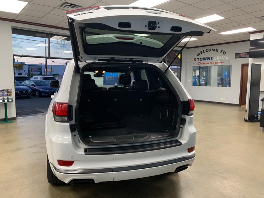 2018 Jeep Grand Cherokee High Altitude 4x4, available for sale in Inwood, New York | 5 Towns Drive. Inwood, New York 2018 Jeep Grand Cherokee High Altitude 4x4, available for sale in Inwood, New York | 5 Towns Drive. Inwood, New York