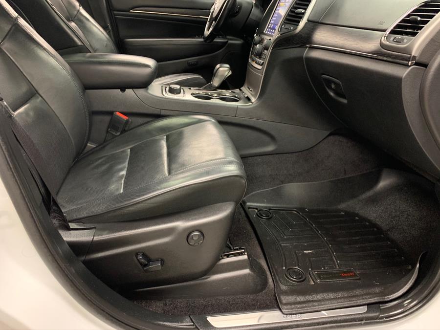 2018 Jeep Grand Cherokee High Altitude 4x4, available for sale in Inwood, New York | 5 Towns Drive. Inwood, New York 2018 Jeep Grand Cherokee High Altitude 4x4, available for sale in Inwood, New York | 5 Towns Drive. Inwood, New York