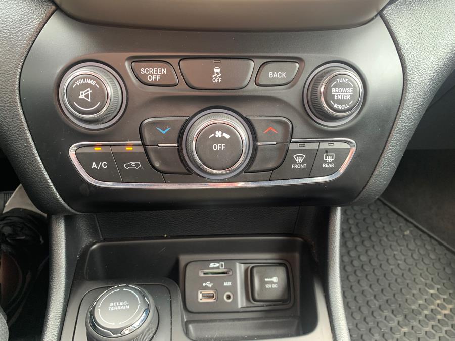 2016 Jeep Cherokee 4WD 4dr Latitude, available for sale in Merrimack, New Hampshire | Merrimack Autosport. Merrimack, New Hampshire 2016 Jeep Cherokee 4WD 4dr Latitude, available for sale in Merrimack, New Hampshire | Merrimack Autosport. Merrimack, New Hampshire