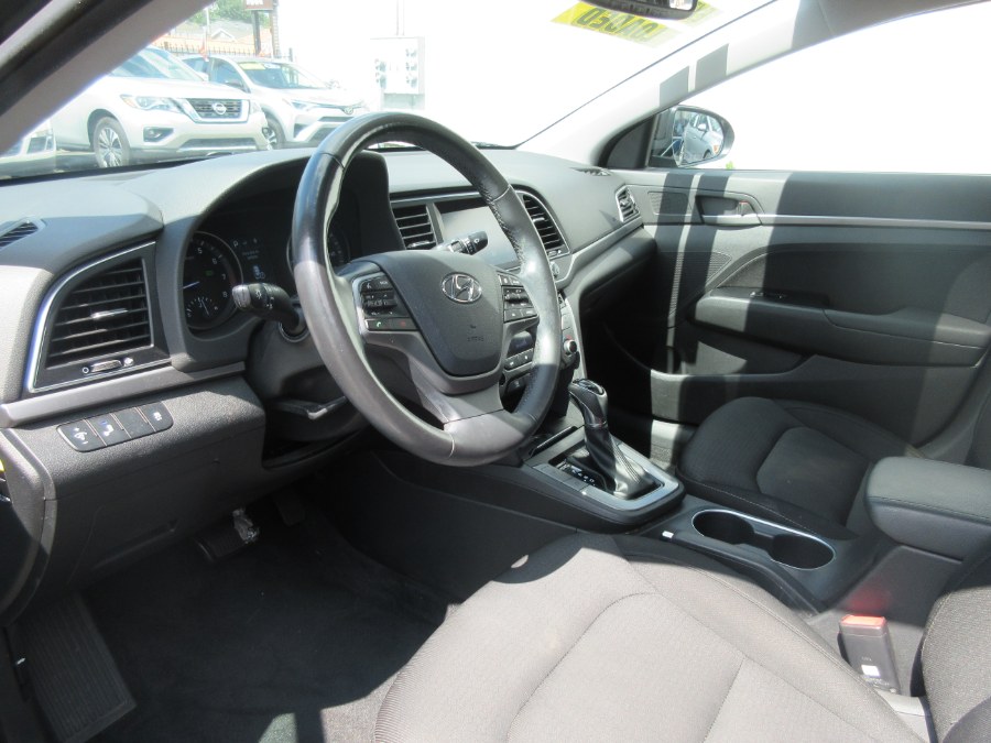 Used Hyundai Elantra Limited 2.0L Auto (Ulsan) *Ltd Avail* 2017 | Route 27 Auto Mall. Linden, New Jersey Used Hyundai Elantra Limited 2.0L Auto (Ulsan) *Ltd Avail* 2017 | Route 27 Auto Mall. Linden, New Jersey