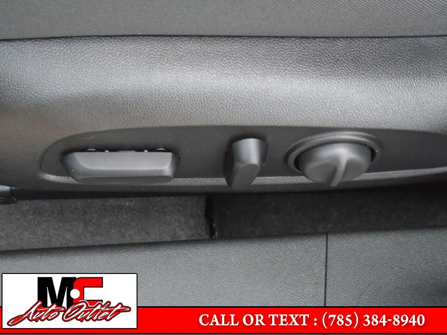 2017 Chevrolet Malibu 4dr Sdn LS w/1FL, available for sale in Colby, Kansas | M C Auto Outlet Inc. Colby, Kansas 2017 Chevrolet Malibu 4dr Sdn LS w/1FL, available for sale in Colby, Kansas | M C Auto Outlet Inc. Colby, Kansas