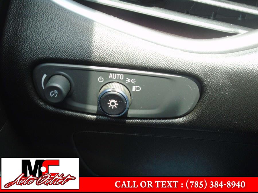 2017 Chevrolet Malibu 4dr Sdn LS w/1FL, available for sale in Colby, Kansas | M C Auto Outlet Inc. Colby, Kansas 2017 Chevrolet Malibu 4dr Sdn LS w/1FL, available for sale in Colby, Kansas | M C Auto Outlet Inc. Colby, Kansas