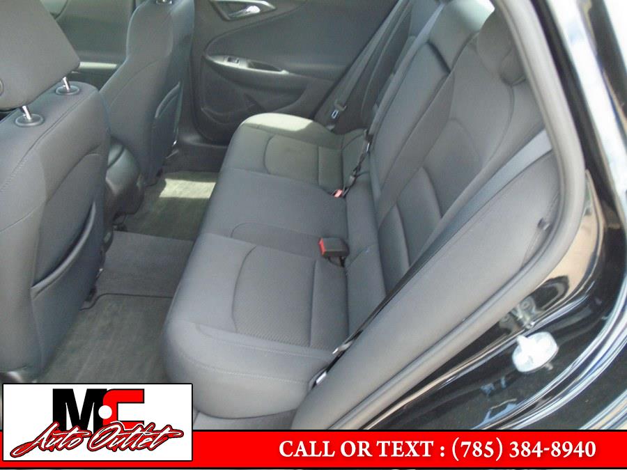 2017 Chevrolet Malibu 4dr Sdn LS w/1FL, available for sale in Colby, Kansas | M C Auto Outlet Inc. Colby, Kansas 2017 Chevrolet Malibu 4dr Sdn LS w/1FL, available for sale in Colby, Kansas | M C Auto Outlet Inc. Colby, Kansas