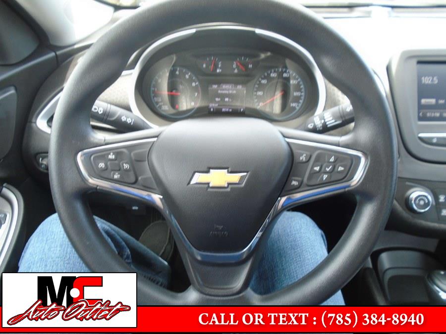2017 Chevrolet Malibu 4dr Sdn LS w/1FL, available for sale in Colby, Kansas | M C Auto Outlet Inc. Colby, Kansas 2017 Chevrolet Malibu 4dr Sdn LS w/1FL, available for sale in Colby, Kansas | M C Auto Outlet Inc. Colby, Kansas