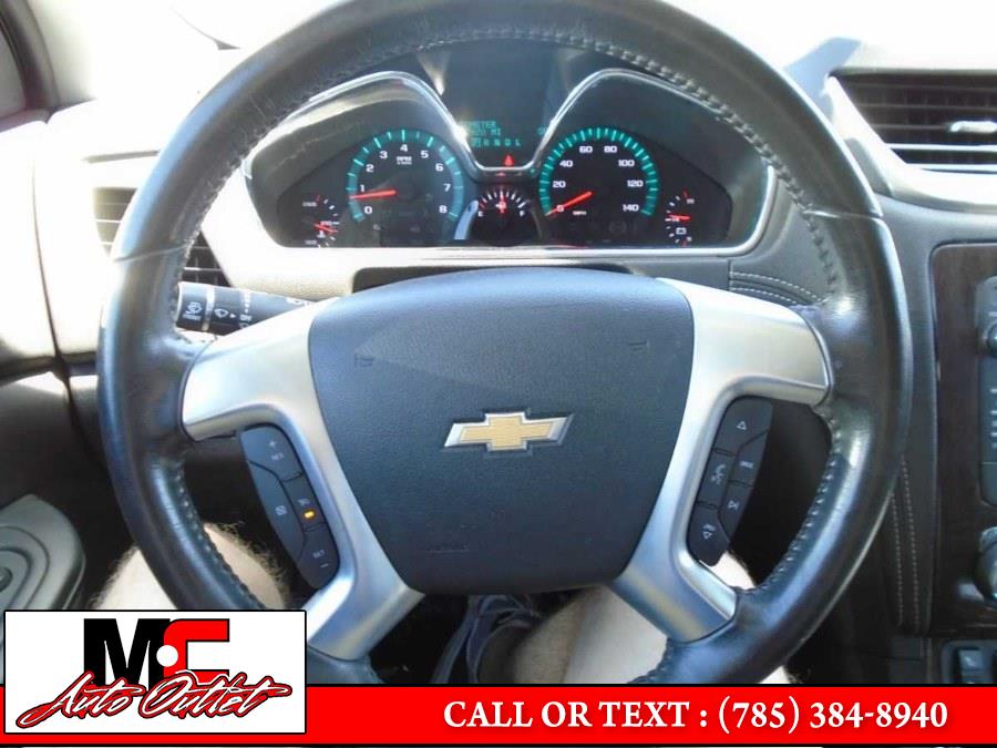 2015 Chevrolet Traverse AWD 4dr LT w/2LT, available for sale in Colby, Kansas | M C Auto Outlet Inc. Colby, Kansas 2015 Chevrolet Traverse AWD 4dr LT w/2LT, available for sale in Colby, Kansas | M C Auto Outlet Inc. Colby, Kansas