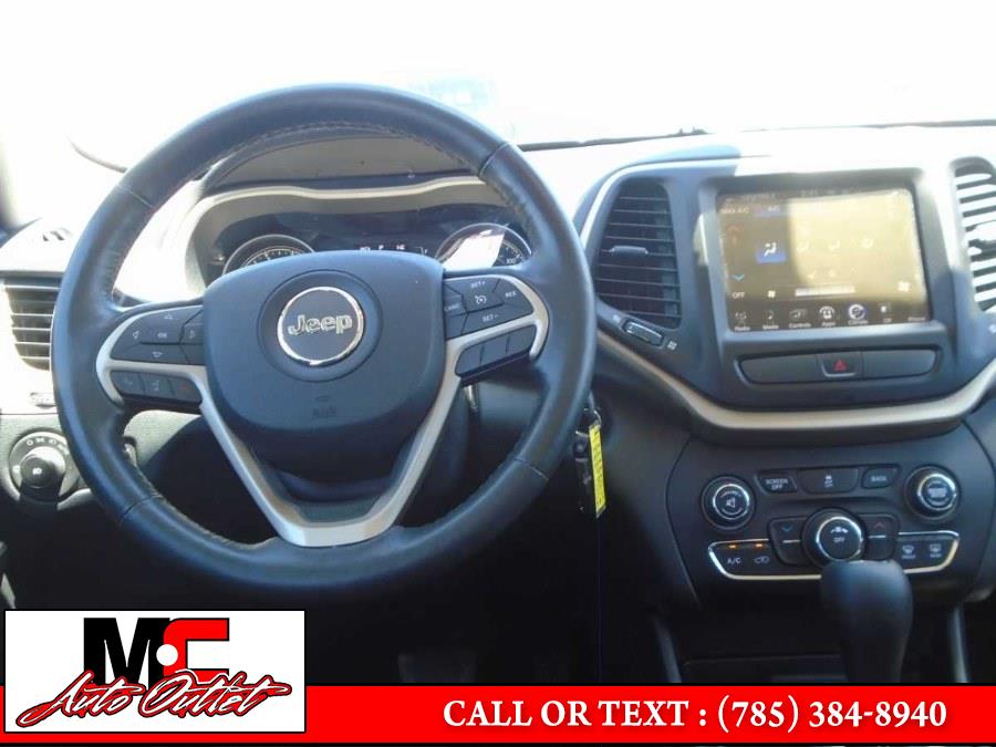 2015 Jeep Cherokee FWD 4dr Latitude, available for sale in Colby, Kansas | M C Auto Outlet Inc. Colby, Kansas 2015 Jeep Cherokee FWD 4dr Latitude, available for sale in Colby, Kansas | M C Auto Outlet Inc. Colby, Kansas