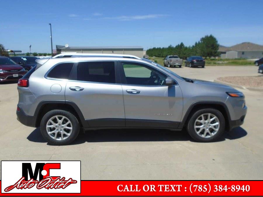 2015 Jeep Cherokee FWD 4dr Latitude, available for sale in Colby, Kansas | M C Auto Outlet Inc. Colby, Kansas 2015 Jeep Cherokee FWD 4dr Latitude, available for sale in Colby, Kansas | M C Auto Outlet Inc. Colby, Kansas