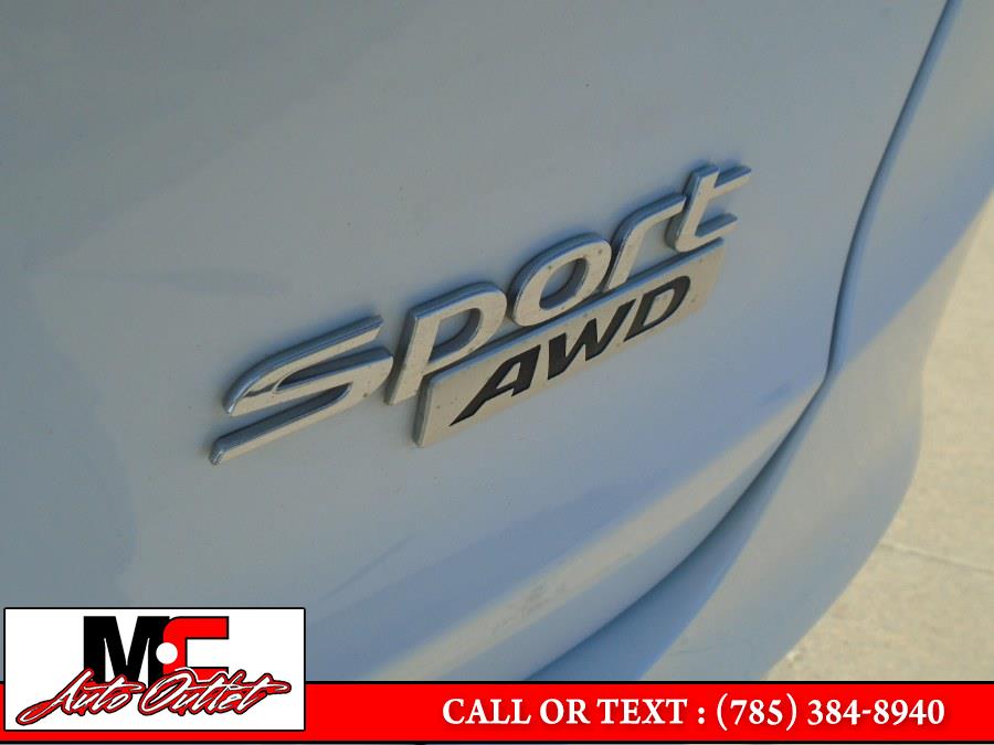 2017 Hyundai Santa Fe Sport 2.4L Auto AWD, available for sale in Colby, Kansas | M C Auto Outlet Inc. Colby, Kansas 2017 Hyundai Santa Fe Sport 2.4L Auto AWD, available for sale in Colby, Kansas | M C Auto Outlet Inc. Colby, Kansas