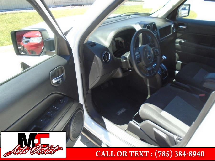 2017 Jeep Patriot Latitude FWD, available for sale in Colby, Kansas | M C Auto Outlet Inc. Colby, Kansas 2017 Jeep Patriot Latitude FWD, available for sale in Colby, Kansas | M C Auto Outlet Inc. Colby, Kansas