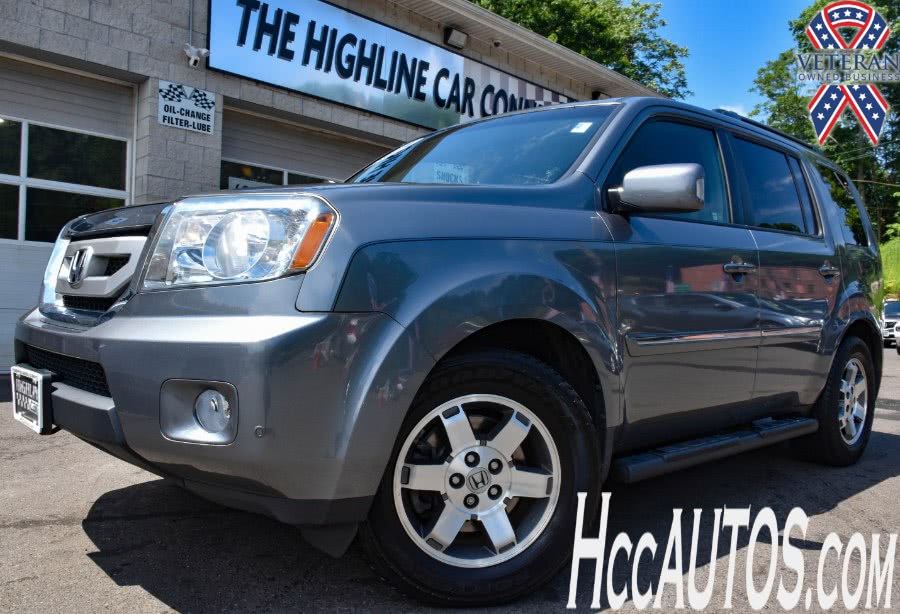 2009 Honda Pilot 4WD 4dr Touring w/RES & Navi, available for sale in Waterbury, Connecticut | Highline Car Connection. Waterbury, Connecticut