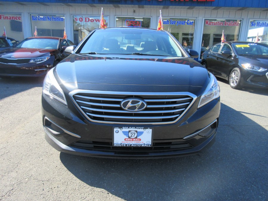 2017 Hyundai Sonata SE 2.4L, available for sale in Linden, New Jersey | Route 27 Auto Mall. Linden, New Jersey 2017 Hyundai Sonata SE 2.4L, available for sale in Linden, New Jersey | Route 27 Auto Mall. Linden, New Jersey
