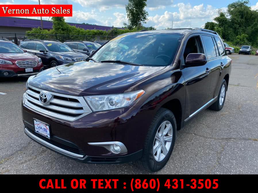 2011 Toyota Highlander 4WD 4dr V6 SE, available for sale in Manchester, Connecticut | Vernon Auto Sale & Service. Manchester, Connecticut