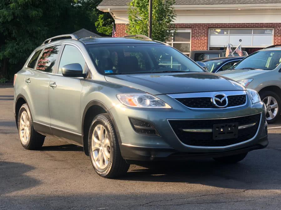 2011 Mazda CX-9 AWD 4dr Sport, available for sale in Canton, Connecticut | Lava Motors. Canton, Connecticut