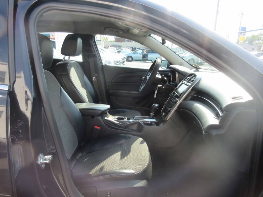 2015 Chevrolet Malibu 4dr Sdn LT w/1LT, available for sale in Linden, New Jersey | Route 27 Auto Mall. Linden, New Jersey 2015 Chevrolet Malibu 4dr Sdn LT w/1LT, available for sale in Linden, New Jersey | Route 27 Auto Mall. Linden, New Jersey