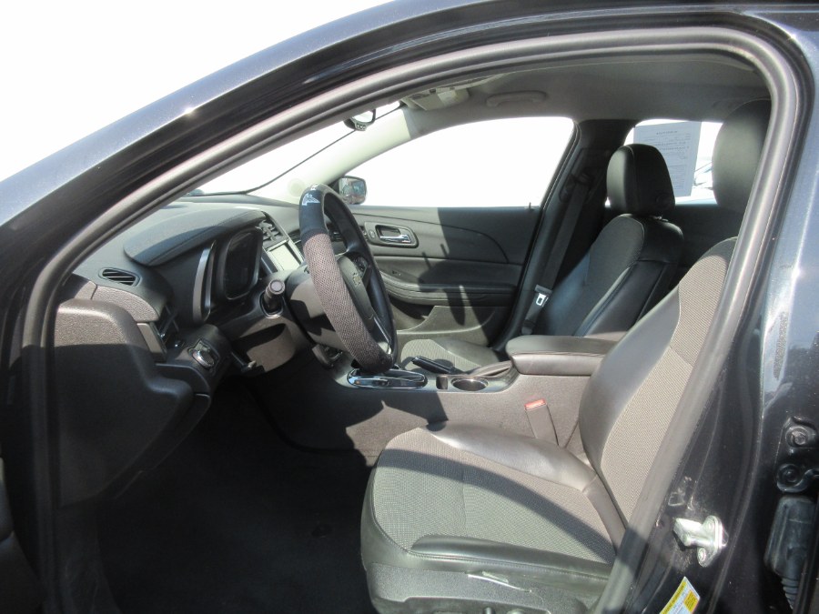 2015 Chevrolet Malibu 4dr Sdn LT w/1LT, available for sale in Linden, New Jersey | Route 27 Auto Mall. Linden, New Jersey 2015 Chevrolet Malibu 4dr Sdn LT w/1LT, available for sale in Linden, New Jersey | Route 27 Auto Mall. Linden, New Jersey