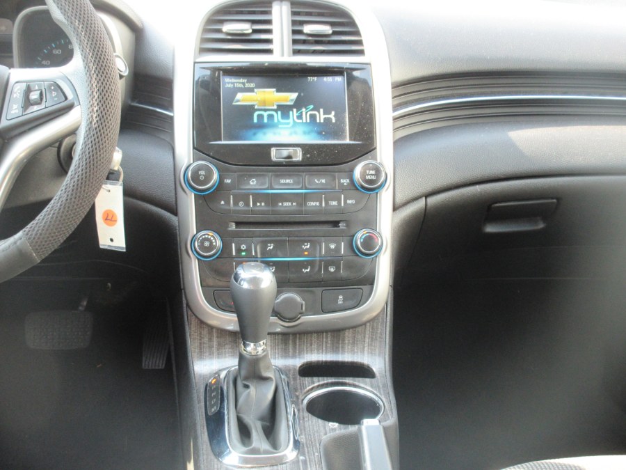 2015 Chevrolet Malibu 4dr Sdn LT w/1LT, available for sale in Linden, New Jersey | Route 27 Auto Mall. Linden, New Jersey 2015 Chevrolet Malibu 4dr Sdn LT w/1LT, available for sale in Linden, New Jersey | Route 27 Auto Mall. Linden, New Jersey