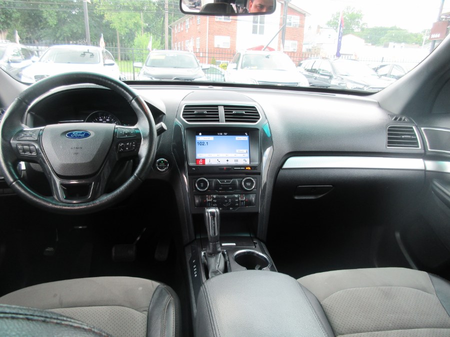 2017 Ford Explorer XLT 4WD, available for sale in Linden, New Jersey | Route 27 Auto Mall. Linden, New Jersey 2017 Ford Explorer XLT 4WD, available for sale in Linden, New Jersey | Route 27 Auto Mall. Linden, New Jersey